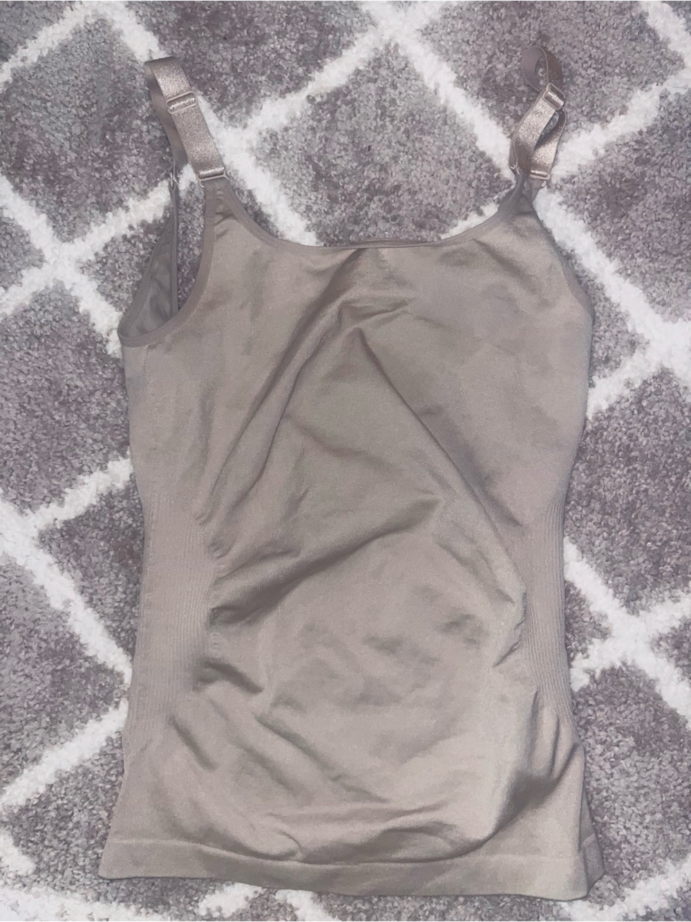 Women’s Seamless Stretch Camisole Tank Top in Taupe
